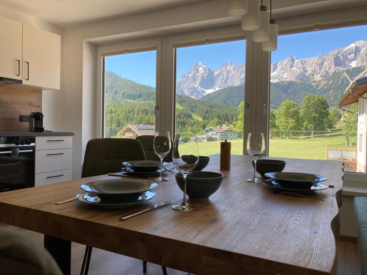 Deluxe Appartement Blasbichlerhof 람자우 암 다흐스타인 외부 사진