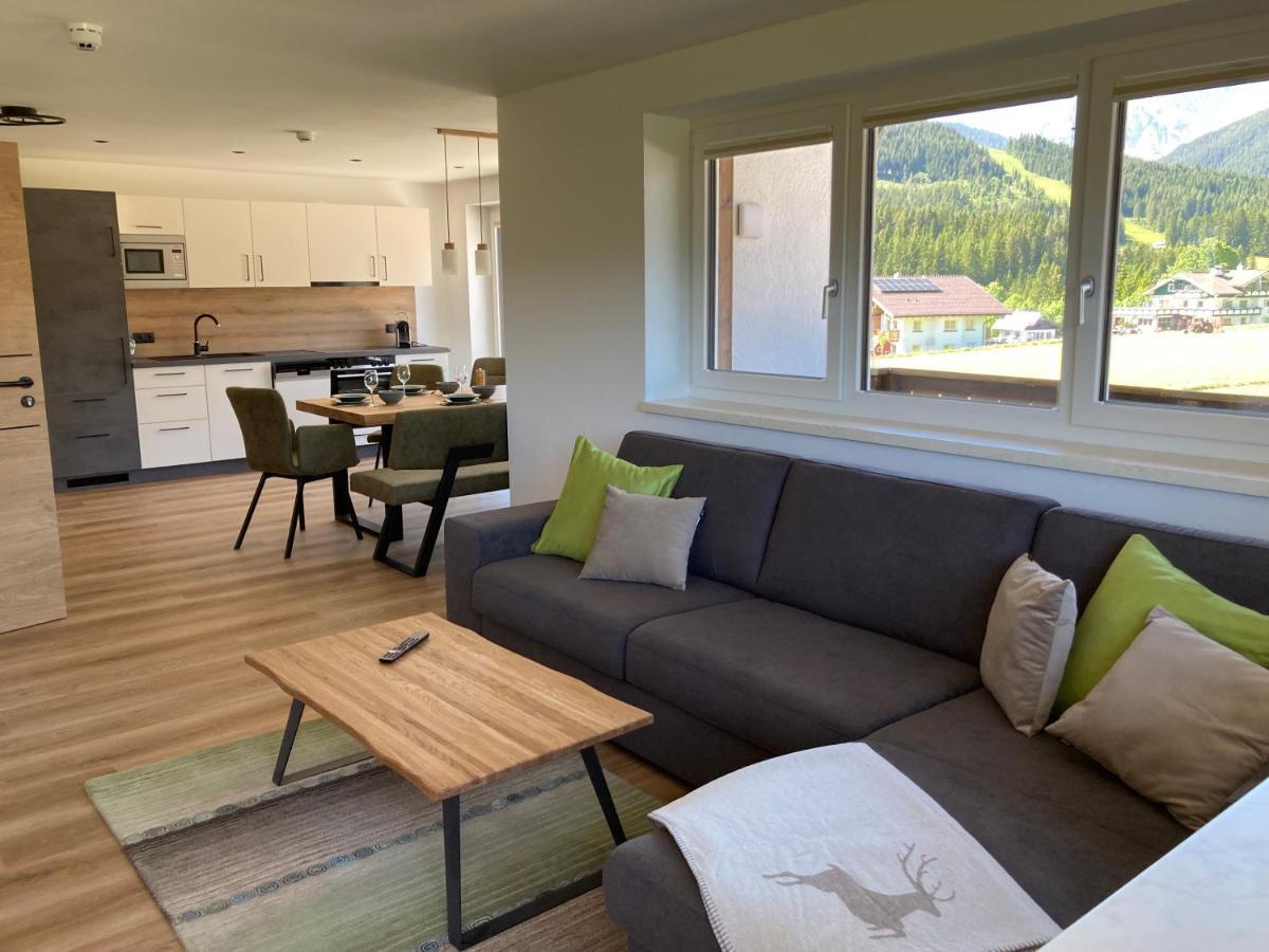 Deluxe Appartement Blasbichlerhof 람자우 암 다흐스타인 외부 사진
