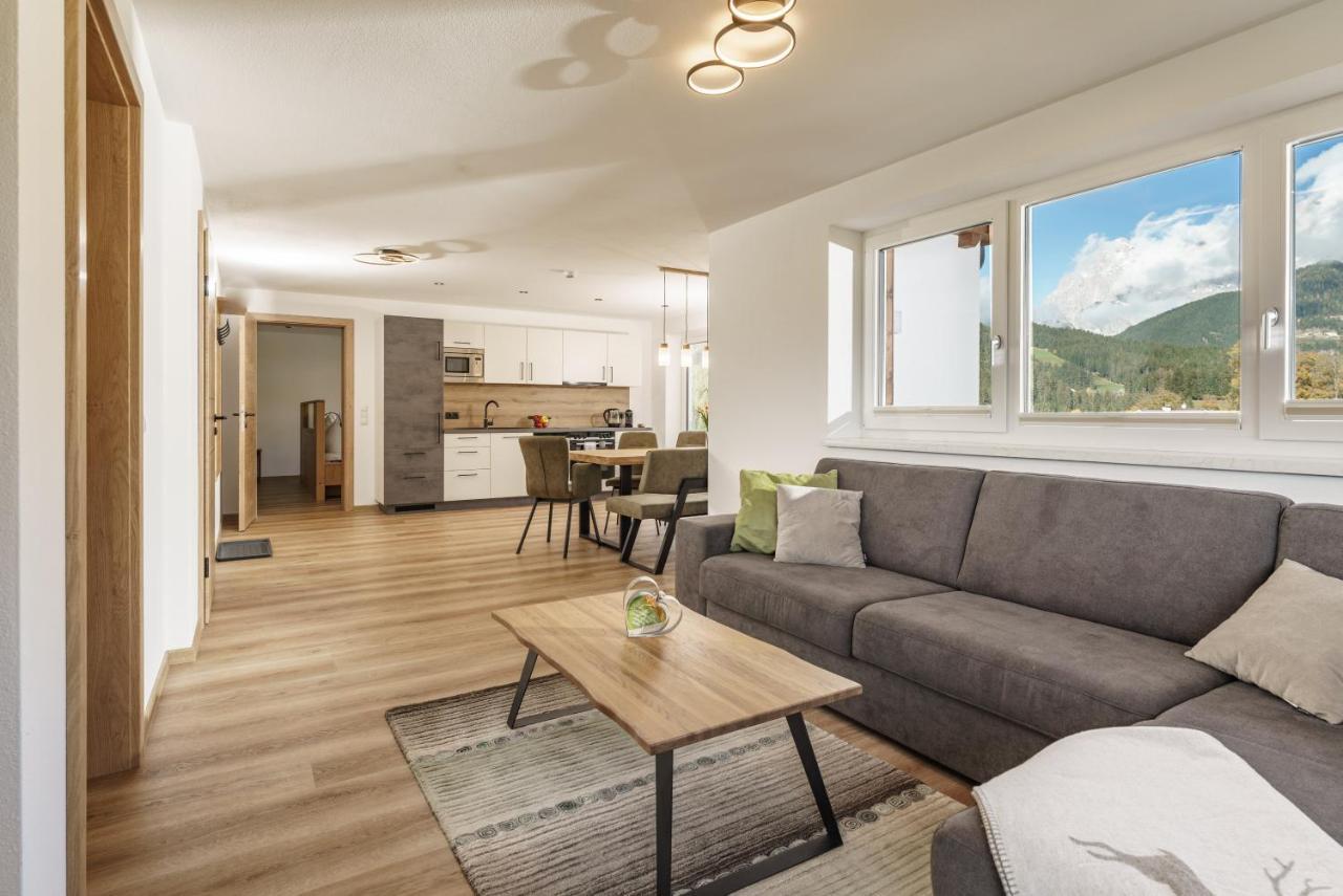 Deluxe Appartement Blasbichlerhof 람자우 암 다흐스타인 외부 사진