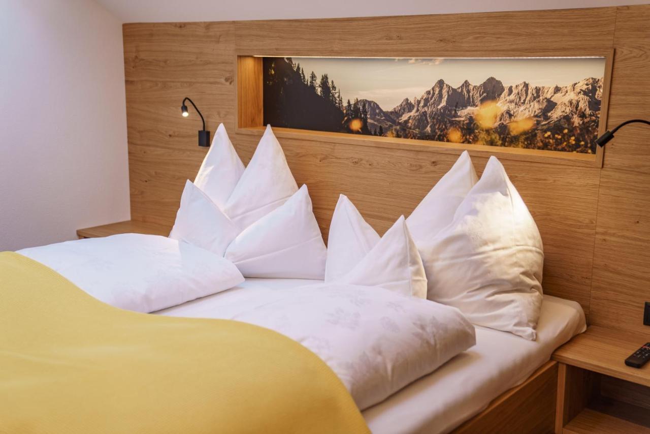 Deluxe Appartement Blasbichlerhof 람자우 암 다흐스타인 외부 사진