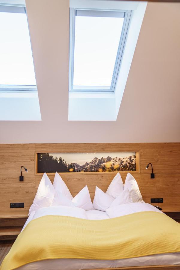 Deluxe Appartement Blasbichlerhof 람자우 암 다흐스타인 외부 사진